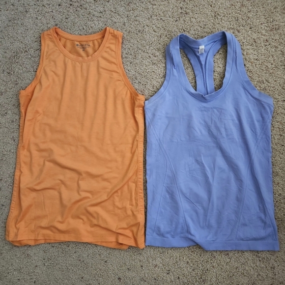 Athleta Tank Bundle XS, Momentum Tank - Picture 1 of 5
